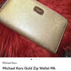 Michael Kors Gold Zip Wallet